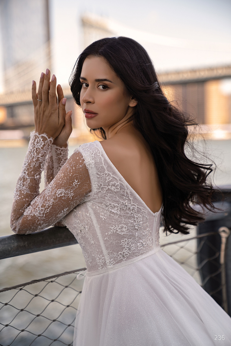 Свадебное платье Ema Bride 236