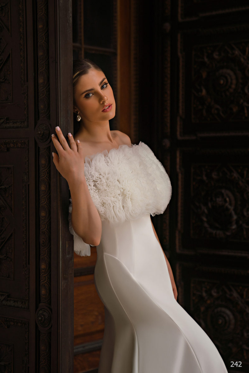 Свадебное платье Ema Bride 242