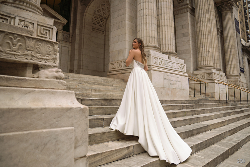 Свадебное платье Ema Bride 250