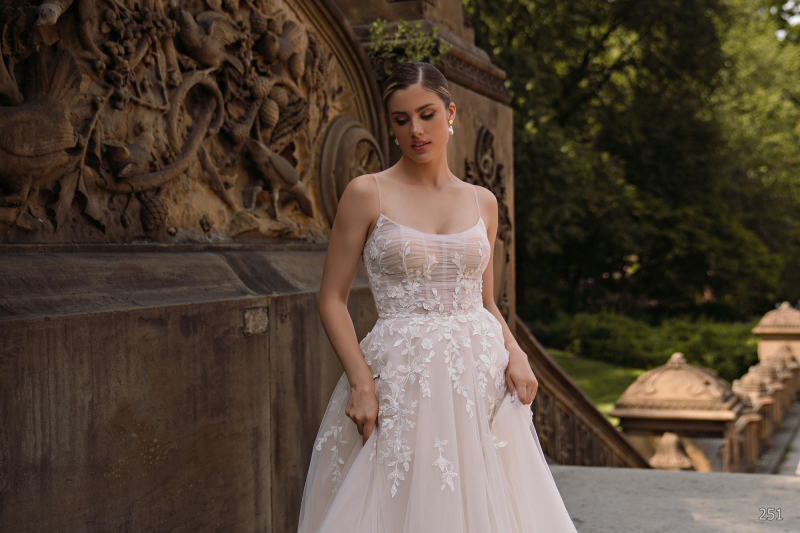 Свадебное платье Ema Bride 251