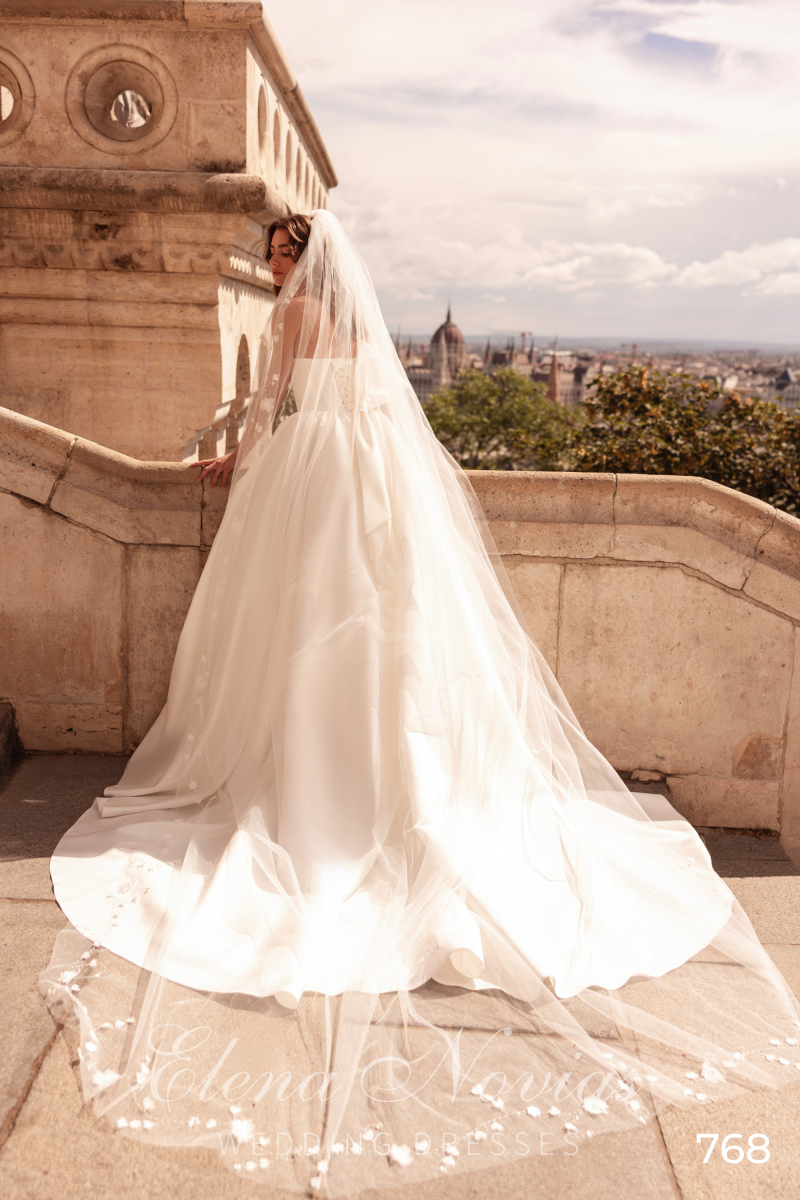 Свадебное платье Elena Novias 768