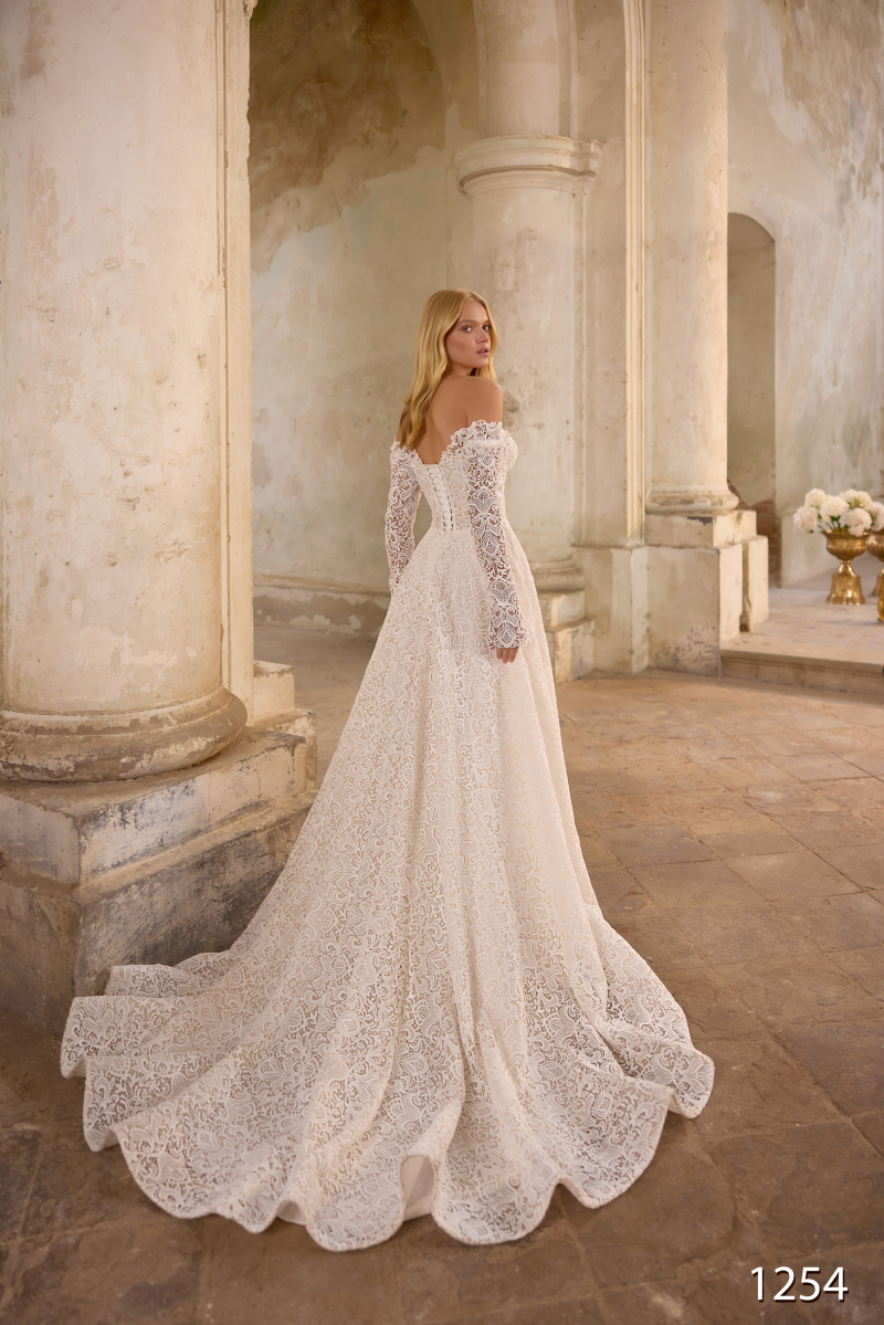 Свадебное платье Vissaria 1254