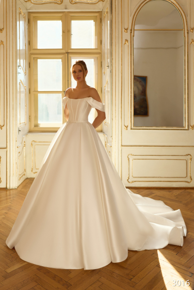 Suknia ślubna Licor 3016